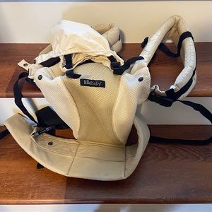Lillebaby Carrier Tan Color